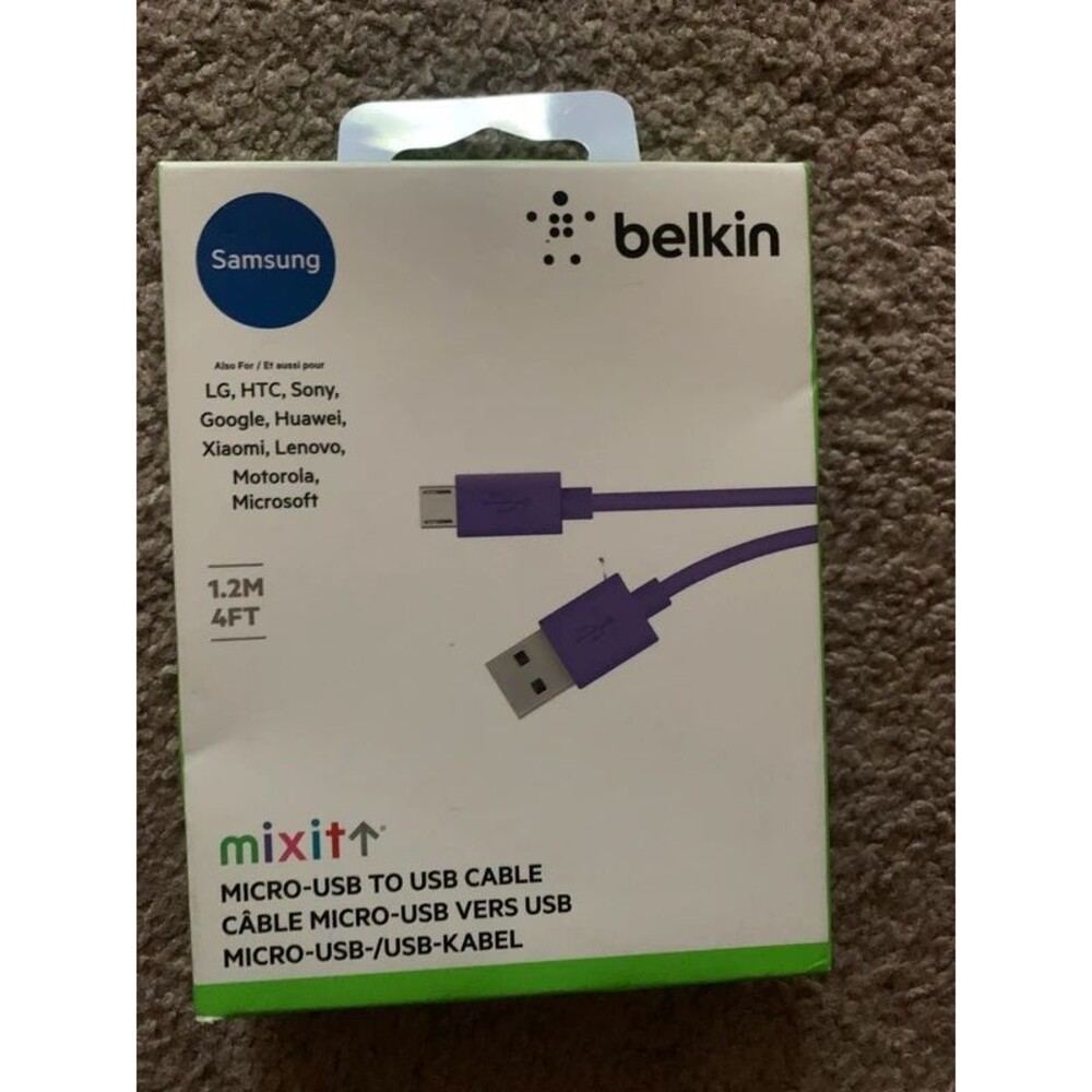 Belkin Samsung Charger Purple 4 ft open box cord new